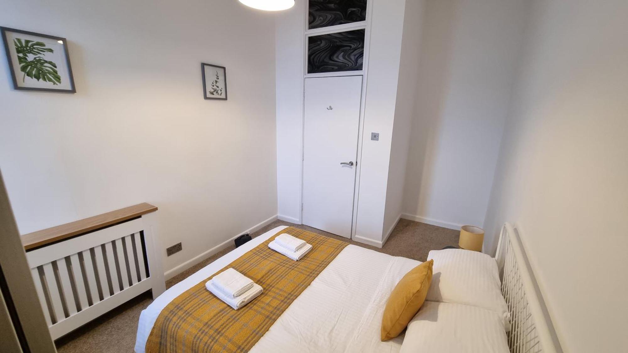 Southsea Escape - Coastal Holiday Apartment - 2 Double Bedrooms Portsmouth Ngoại thất bức ảnh